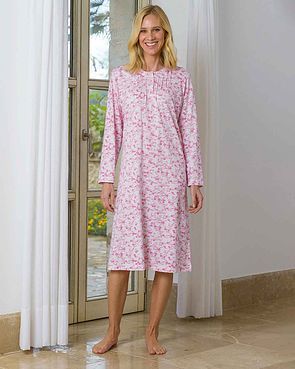 Ladies' Nightwear: Nighties